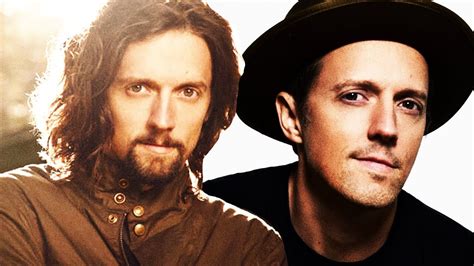 Exploring the Mysterious Connection between Jason Mraz and his Fans